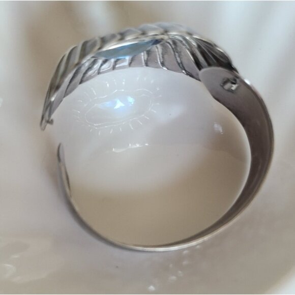 Vintage Hammered Metal Silver Huge Chunky Blue Oval Crystal Bangle Bracelet - Picture 8 of 10